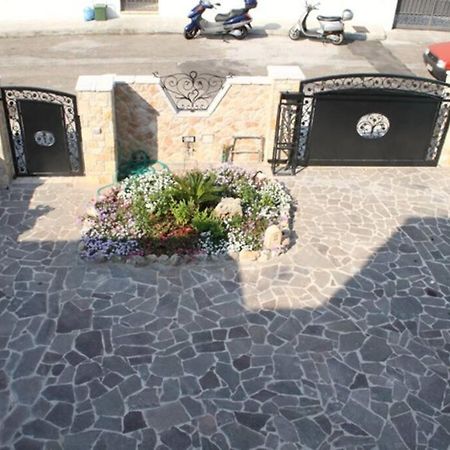 Casa Vacanze La Casa Di Katia Castro  Exterior foto